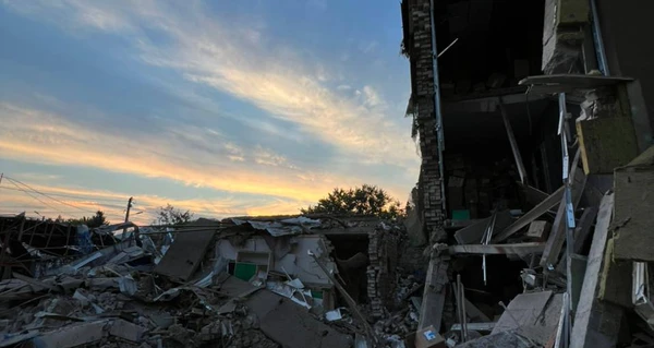 Російські війська обстрілюють житлові квартали Миколаєва: 2 загиблих, 24 поранених