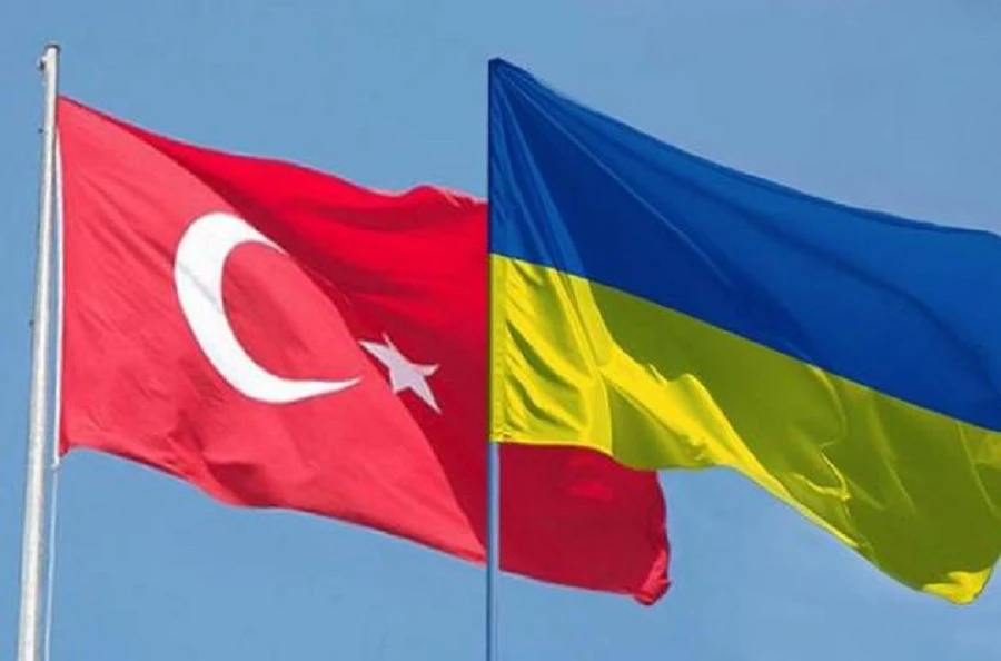 Україна надіслала Туреччині ноту через можливий пропуск російських ракет через Босфор