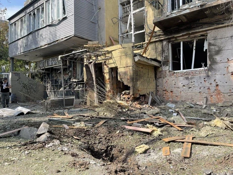 В Харкові ракета влучила в жилий будинок в центрі міста 