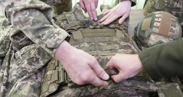 У Міноборони спростували викрадення своїм співробітником півмільйона доларів