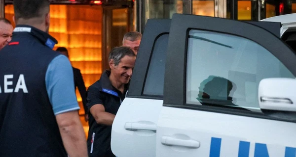 Місія МАГАТЕ зупинилась на блокпосту в Новоолександрівці