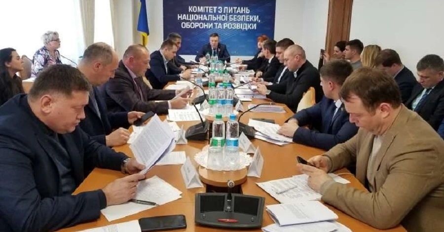 Комитет Рады поддержал законопроект о добровольном воинском учете для женщин