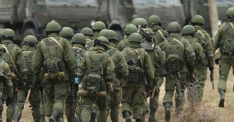 Перехват разговора: российские солдаты бегут из Харьковской области и массово сдаются в плен 