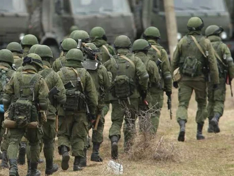 Перехоплення розмови: російські солдати біжать із Харківської області та масово здаються в полон