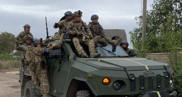 СБУ: Россияне, убегая из Изюма, бросили целые арсеналы боеприпасов