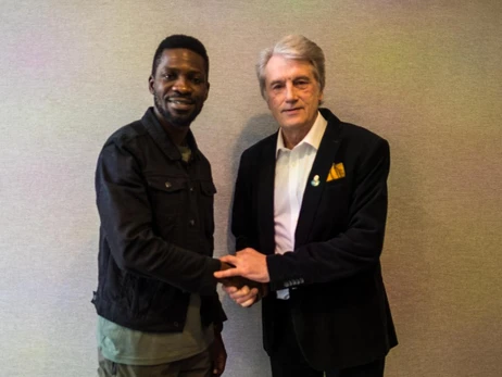 Угандийский певец и политик Боби Вайн встретился с Ющенко в Киеве 