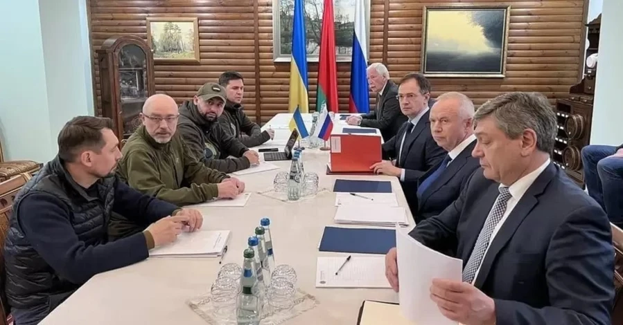 Росія пропонувала Україні відновити переговори на фоні контрнаступу ЗСУ