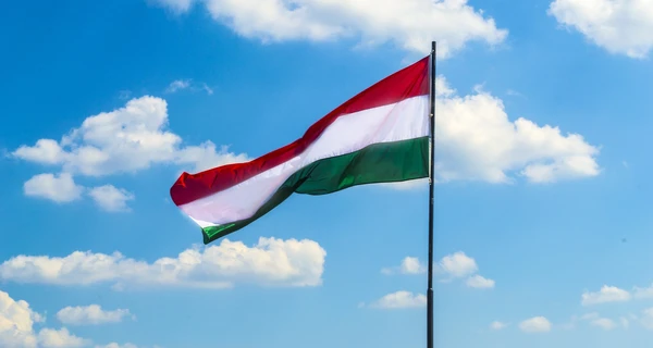 Европарламент: Венгрию больше нельзя считать страной с 