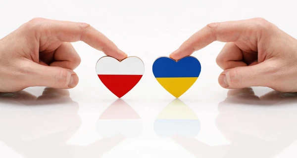 Громадяни Польщі тепер можуть перебувати в Україні протягом 18 місяців