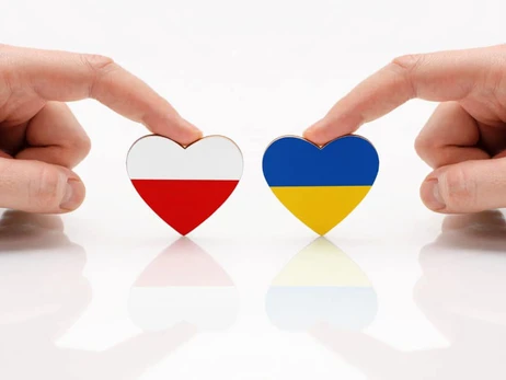 Громадяни Польщі тепер можуть перебувати в Україні протягом 18 місяців