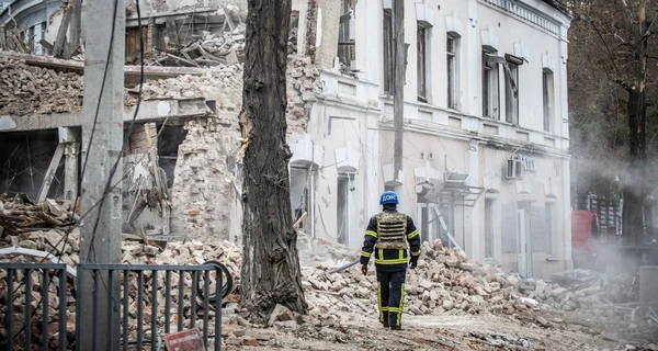 Росіяни атакували Дніпропетровщину з важкої артилерії, загинули двоє чоловіків