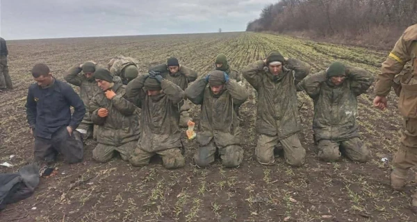 В Україні створили гарячу лінію для росіян, які бажають здатися