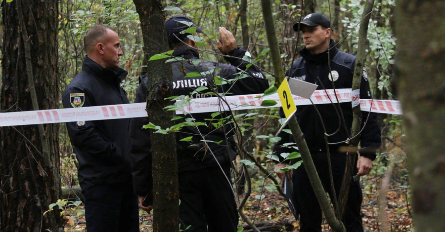 В Буче нашли тела еще двух украинцев, замученных россиянами 