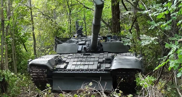 Біля Нової Каховки ЗСУ розбили російську колону техніки