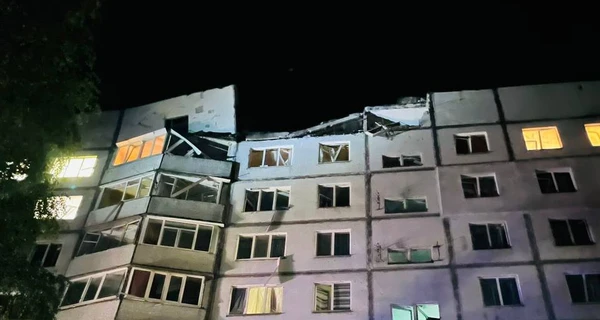 В Харкові російські ракети вночі влучили у житлові багатоповерхівки