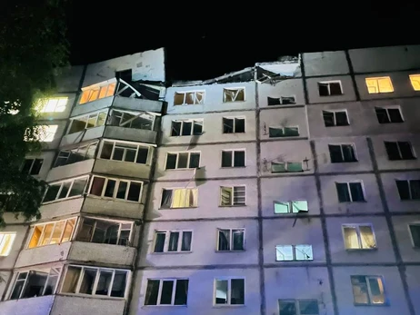 В Харькове российские ракеты ночью попали в жилые многоэтажки