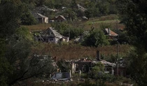 Разрушенные дома в поселке Каменка 