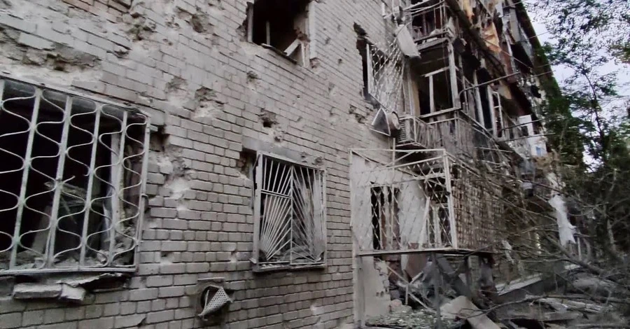 Росіяни продовжують бомбардувати Дніпропетровщину, є поранені