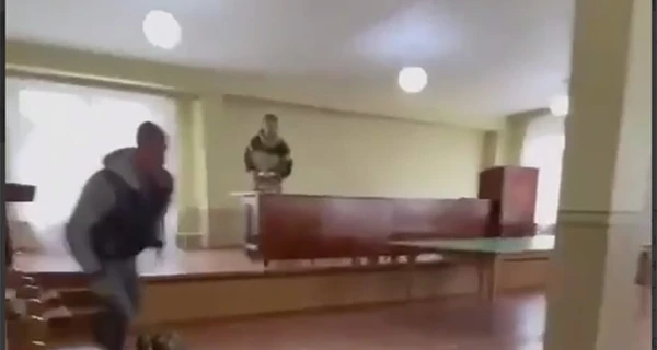 У РФ мобілізований стріляв у військкома