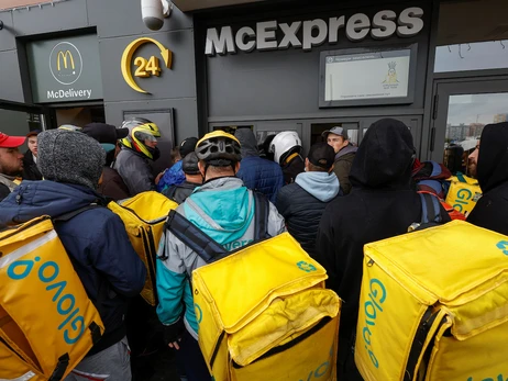 McDonald's запустил доставку на правый берег Киева