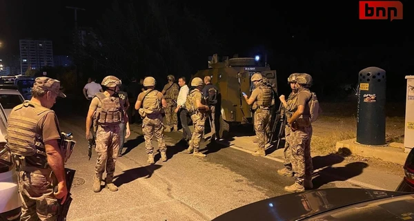 У турецькому Мерсіні невідомі напали на відділення поліції  