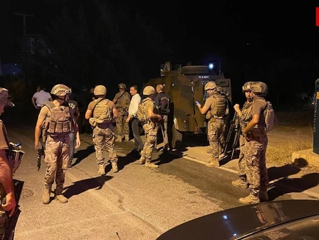 У турецькому Мерсіні невідомі напали на відділення поліції  
