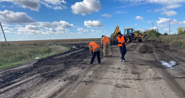 На звільненій території Харківщини вже розчистили 200 км доріг