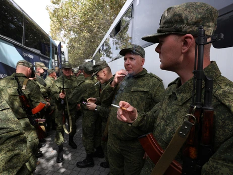 В Крыму россияне мобилизовали около 60 тысяч мужчин, их свозят на полигоны 