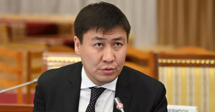 Міністра освіти й науки Киргизстану спіймали при отриманні хабара