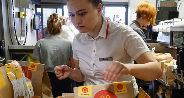 McDonald's открыл залы для посетителей в десяти ресторанах Киева