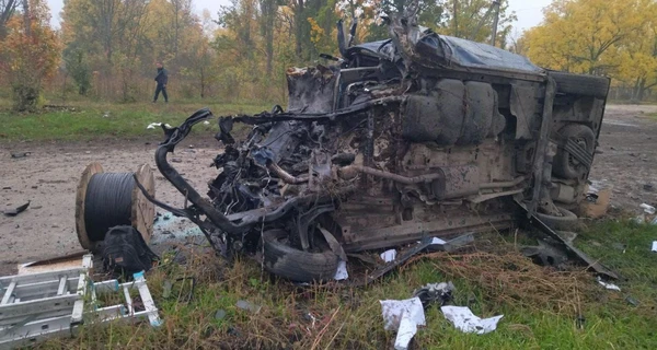 В Сумской области на мине подорвалось авто Укртелекома: трое раненых, водитель погиб