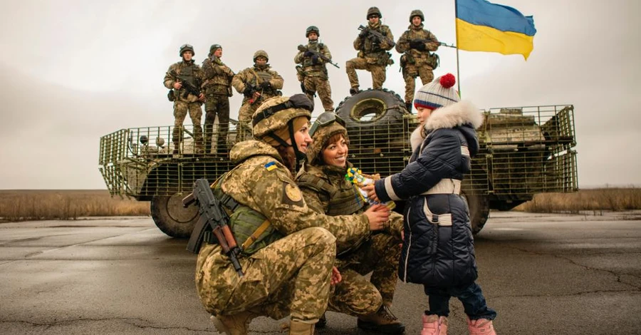 В 11 городах Украины дети военных смогут бесплатно учиться в частных школах