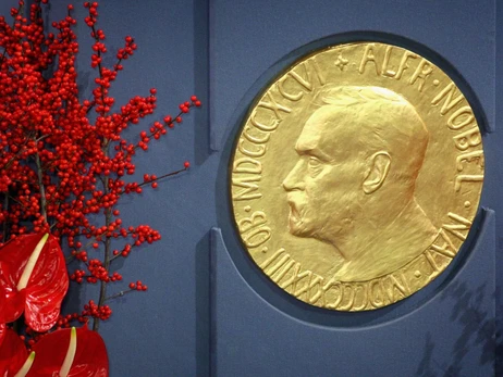 Нобелівська премія миру: від клубного міжсобойчика до войовничих лауреатів