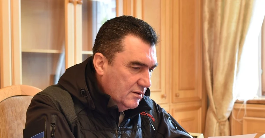 Данилов ответил Матвиенко: Переговоры будут, но с новой российской властью