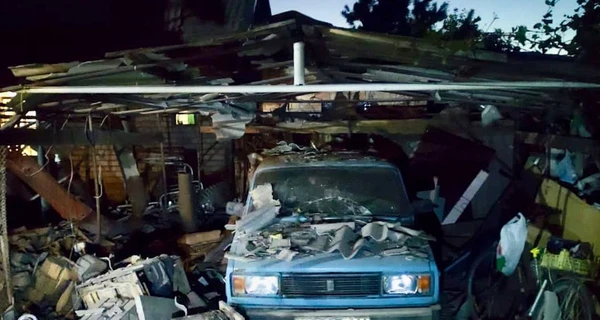 Російські війська випустили майже 40 снарядів Нікополем, пошкоджено багатоповерхівки 