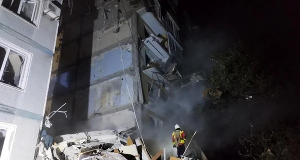 Зеленський відреагував на ракетний обстріл Запоріжжя: 12 загиблих, 49 поранених