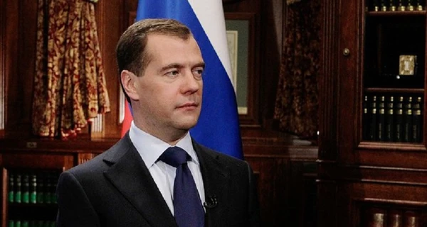 СБУ объявила в розыск Медведева и Захарову