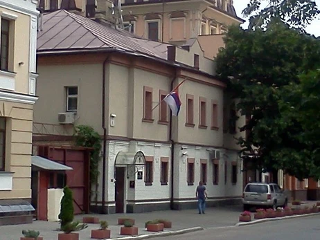 У МЗС України спростували евакуацію посольства Сербії - поїхали ще в березні