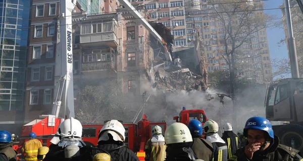 Житловий будинок у Києві після удару дрону відновленню не підлягає