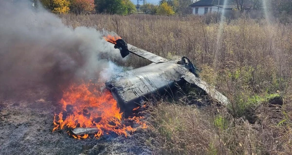 Росіяни атакували дронами та ракетами Чернігів - постраждали троє людей