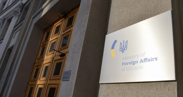 Увольнение эпатажных послов: какие дипломаты нужны Украине