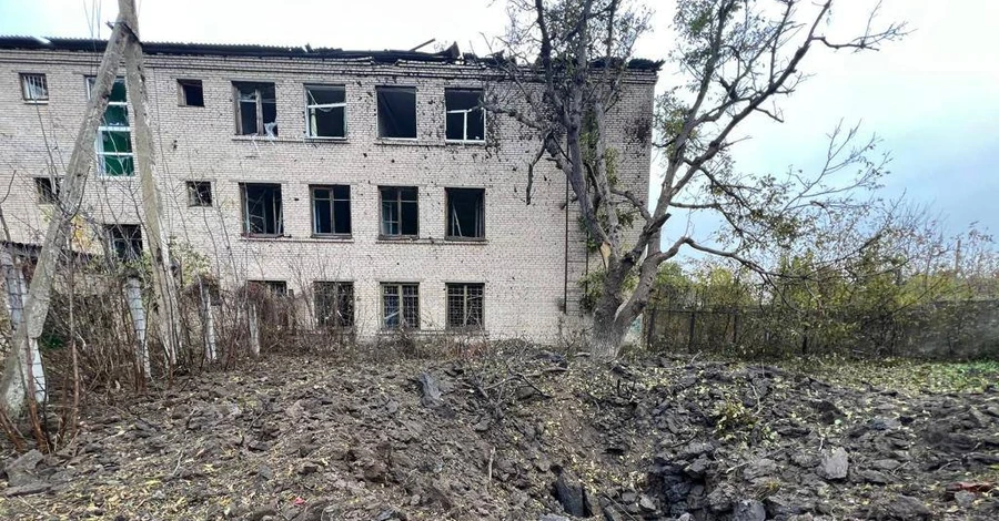 Росіяни вдарили ракетами по школі у Запорізькій області
