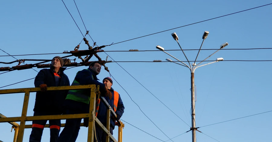 Жителів центра України попросили терміново зменшити споживання електроенергії