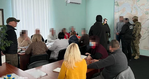 В Николаеве на совещании у мэра задержали чиновника, сотрудничавшего с Россией