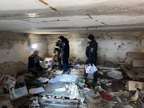 В Изюме изъяли 13 мешков секретных документов российских оккупантов