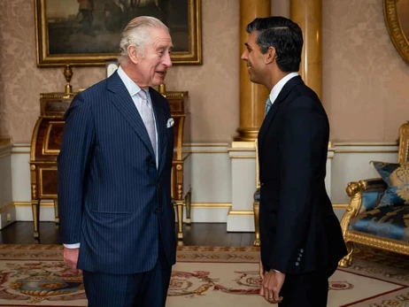 Король Чарльз III вперше призначив прем'єр-міністра Британії