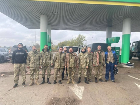 Україна повернула з полону 10 військовослужбовців та тіло американського добровольця
