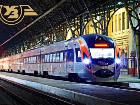 «Укрзализныця» возобновляет довоенные маршруты и открывает новые рейсы