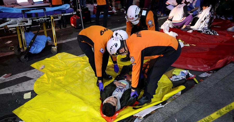 На святкуванні Хелловіна у столиці Південної Кореї загинули 146 людей