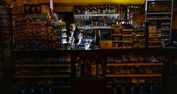 Жителів Київщини попередили про тривале відключення світла